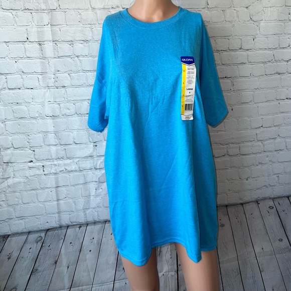 Gildan Other - BRAND NEW Gildan Blue shirt size L